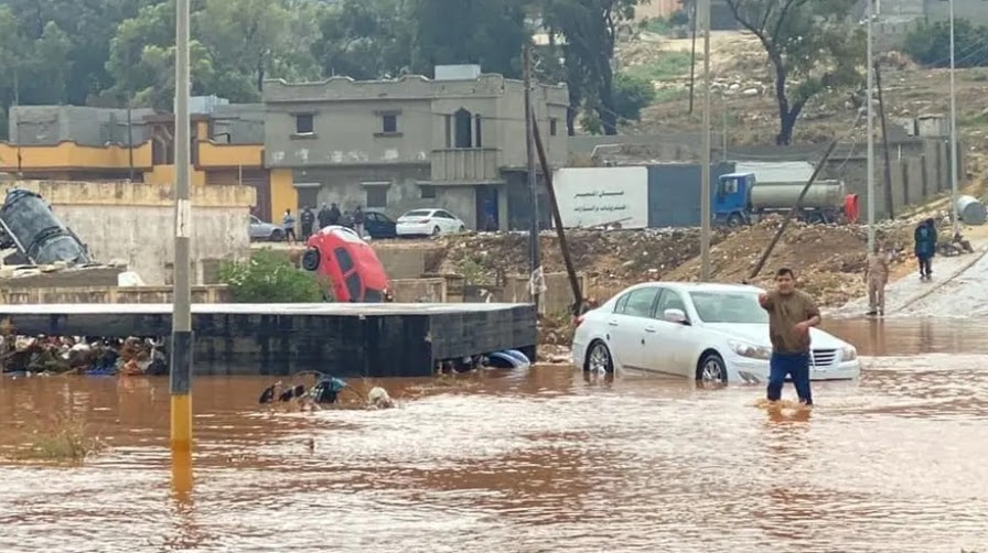 ارتفاع ضحايا الفيضانات في ليبيا إلى 2000 قتيل هلا اخبار